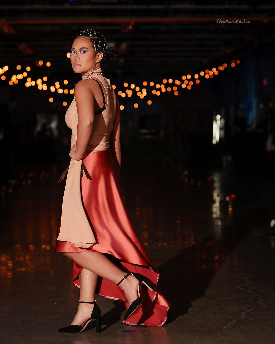 COMFORTABLY UNCOMFORTABLE